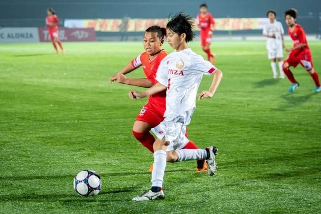我理性想评价一下最近董路足球小将和李昊炎的问题
