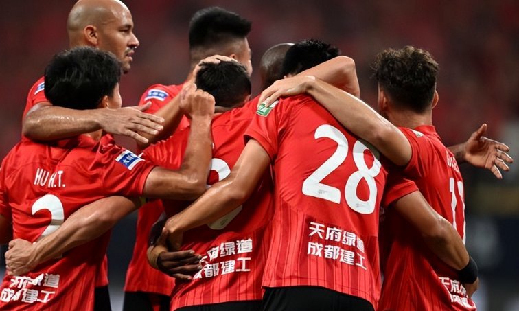 周定洋再战蓉城：深圳首发阵容大揭秘