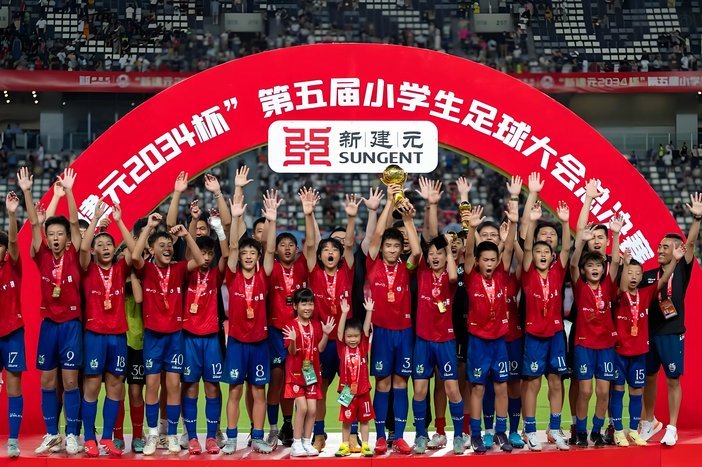董路“2034杯”变阵：更聚焦低年龄段足球青训